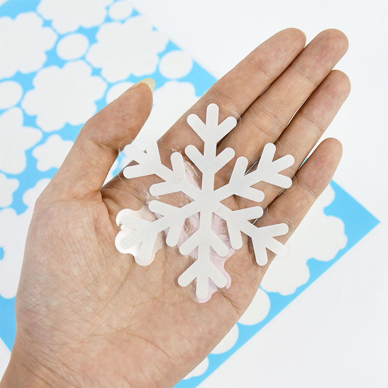Рождественская светящаяся накл – обзор и цена Snowflake Window Decal